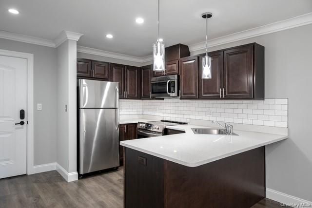 190 Fulton Street E212, Farmingdale, NY 11735