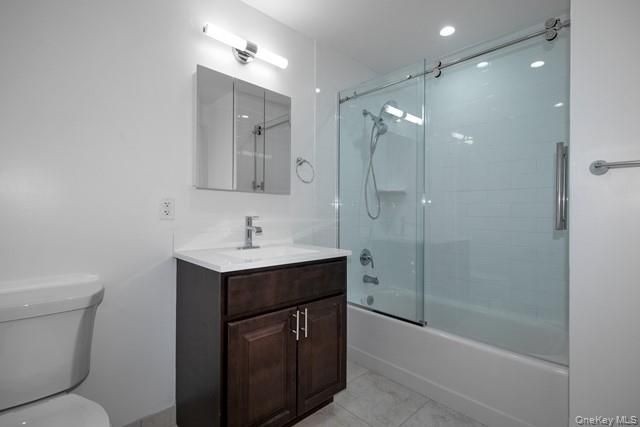 190 Fulton Street E212, Farmingdale, NY 11735