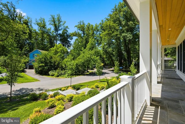 6008 OAKDALE RD, Mclean, VA 22101