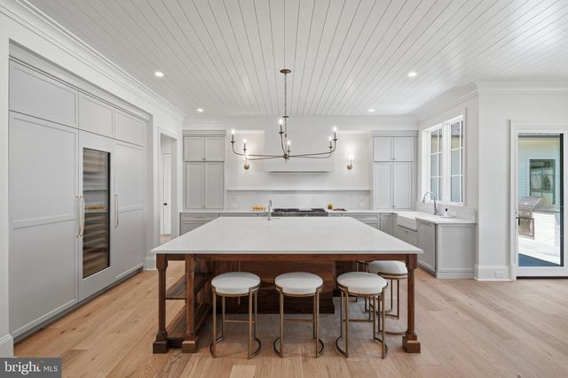 6008 OAKDALE RD, Mclean, VA 22101