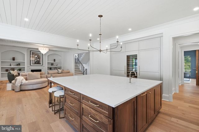 6008 OAKDALE RD, Mclean, VA 22101