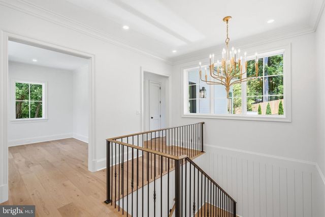 6008 OAKDALE RD, Mclean, VA 22101