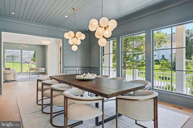 6008 OAKDALE RD, Mclean, VA 22101