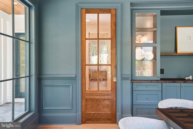 6008 OAKDALE RD, Mclean, VA 22101