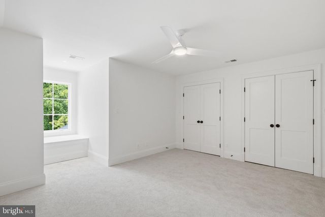 6008 OAKDALE RD, Mclean, VA 22101