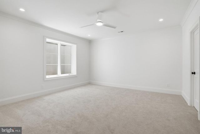 6008 OAKDALE RD, Mclean, VA 22101