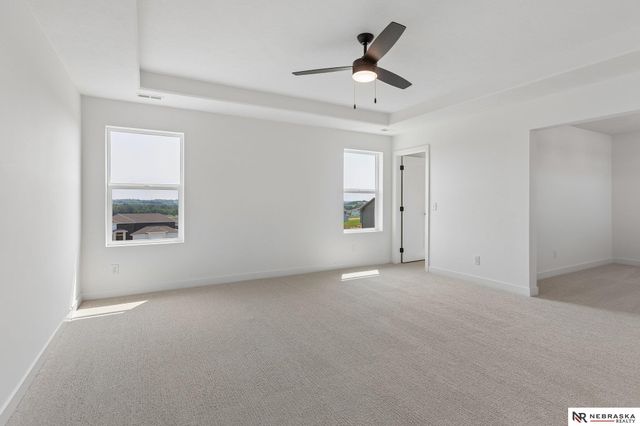 11103 N 161 Avenue, Bennington, NE 68007