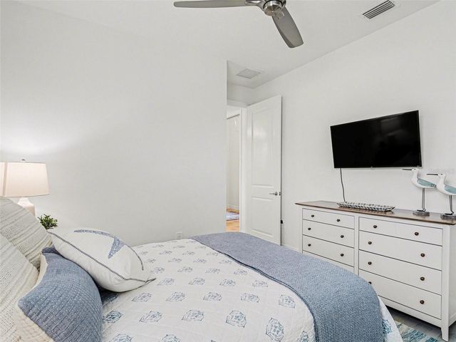 8109 SANDSTAR WAY, Sarasota, FL 34240