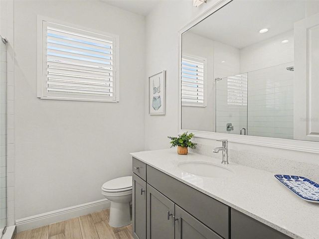 8109 SANDSTAR WAY, Sarasota, FL 34240