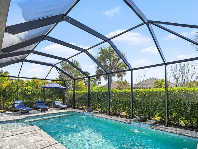 8109 SANDSTAR WAY, Sarasota, FL 34240