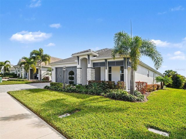 8109 SANDSTAR WAY, Sarasota, FL 34240