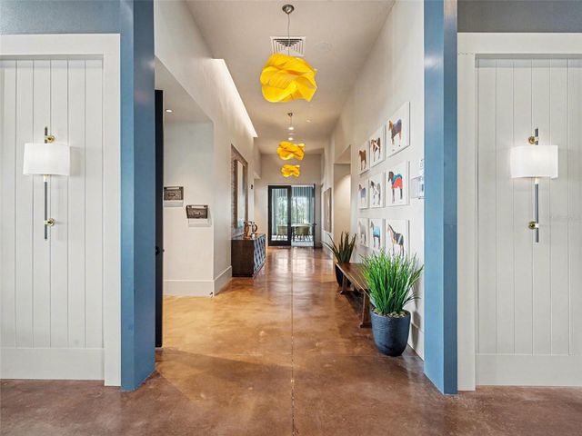 8109 SANDSTAR WAY, Sarasota, FL 34240