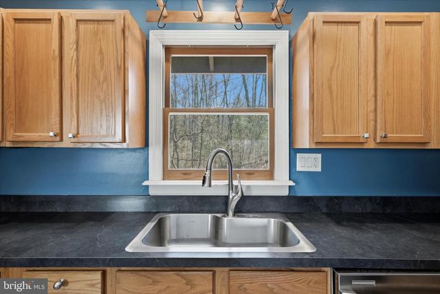 110 TALL PINE LN, Gerrardstown, WV 25420