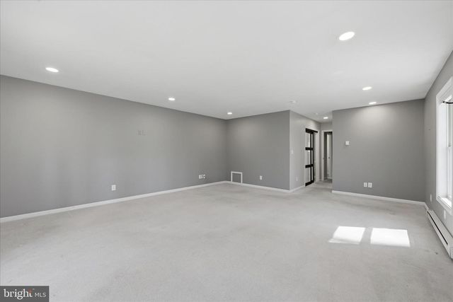 110 TALL PINE LN, Gerrardstown, WV 25420