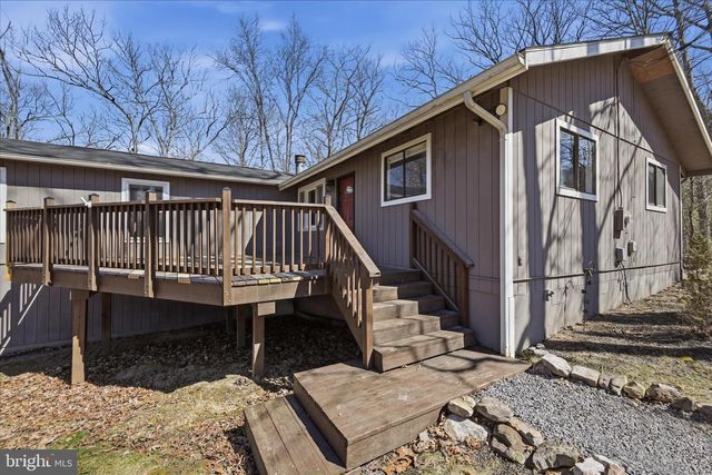 110 TALL PINE LN, Gerrardstown, WV 25420