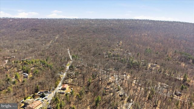 110 TALL PINE LN, Gerrardstown, WV 25420