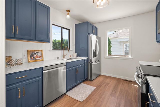 2608 N CALISPEL St, Spokane, WA 99205