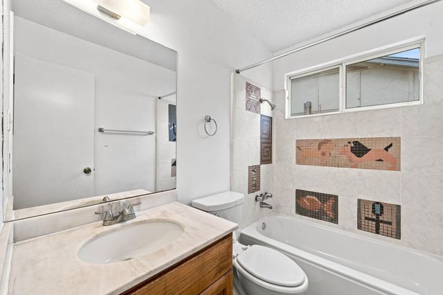 6712 Ripple RUN, Austin, TX 78744