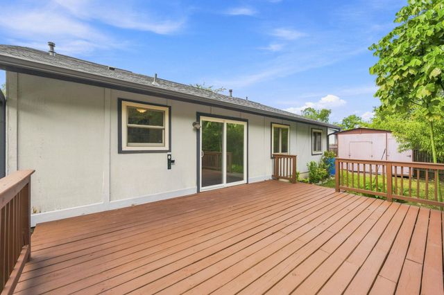 6712 Ripple RUN, Austin, TX 78744