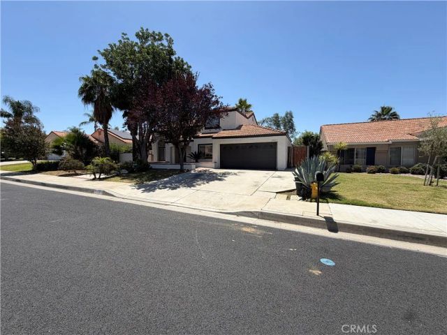 23615 Breezy Meadow Court, Moreno Valley, CA 92557