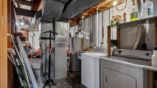 609 Manor Court, Altoona, WI 54720