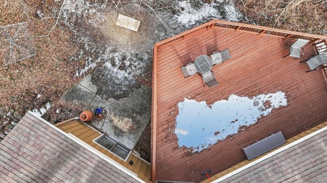 609 Manor Court, Altoona, WI 54720