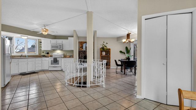 609 Manor Court, Altoona, WI 54720