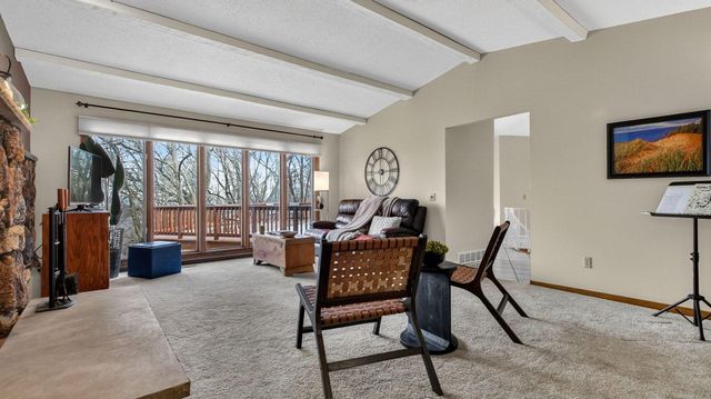 609 Manor Court, Altoona, WI 54720