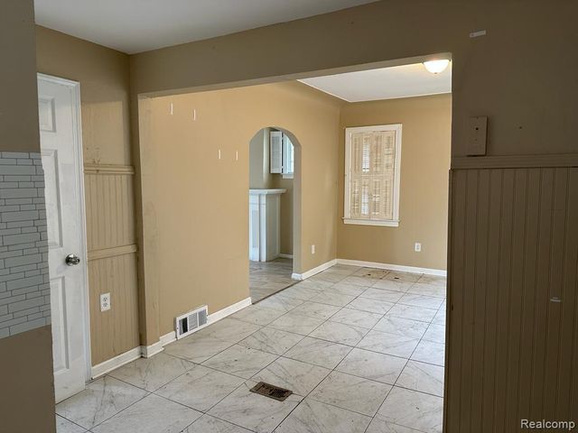 2477 Waverly Street, Detroit, MI 48238