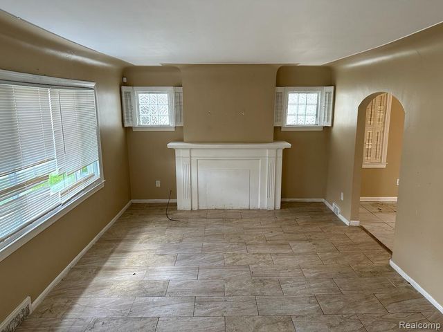 2477 Waverly Street, Detroit, MI 48238