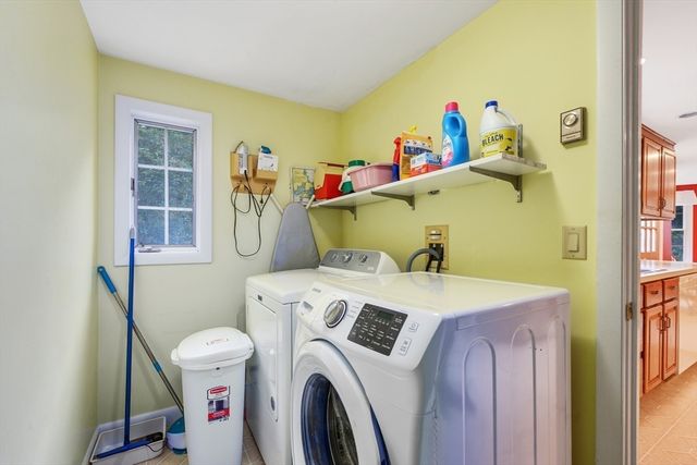 7 Dolphin Way, Dennis, MA 02638