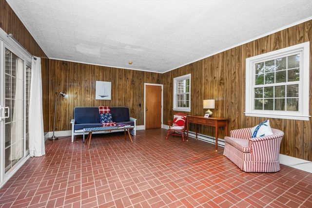 7 Dolphin Way, Dennis, MA 02638