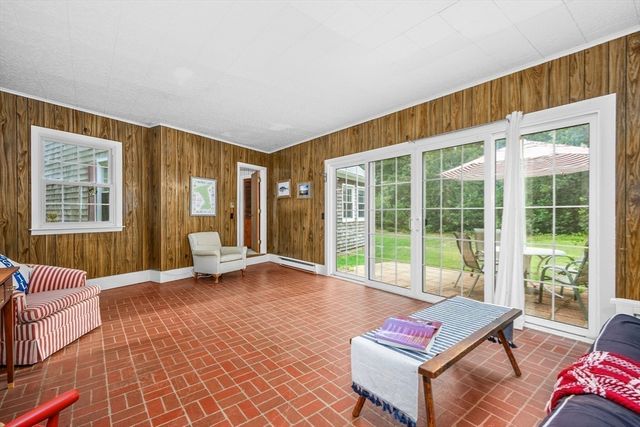 7 Dolphin Way, Dennis, MA 02638