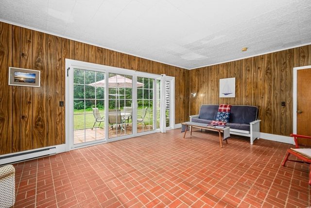 7 Dolphin Way, Dennis, MA 02638