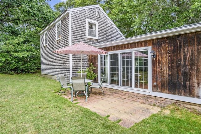 7 Dolphin Way, Dennis, MA 02638