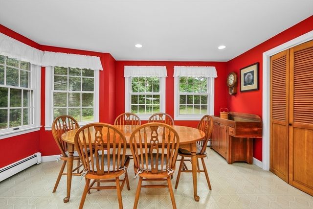 7 Dolphin Way, Dennis, MA 02638