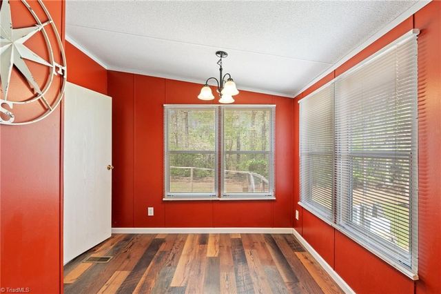 284 Quail Hill Drive, Lexington, NC 27295