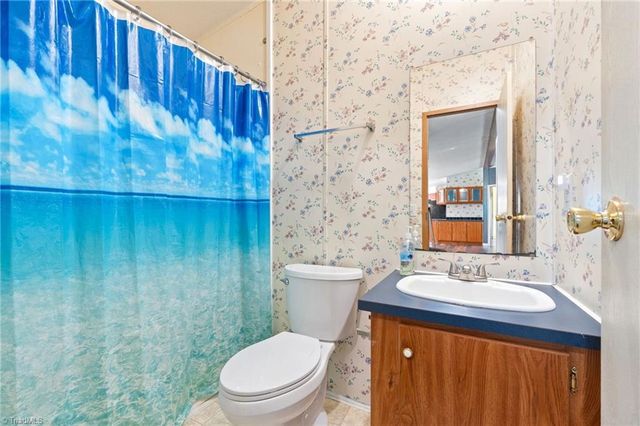 284 Quail Hill Drive, Lexington, NC 27295
