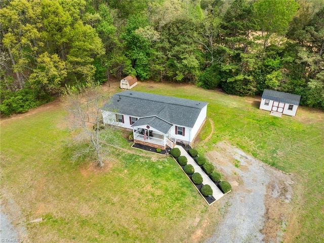 284 Quail Hill Drive, Lexington, NC 27295