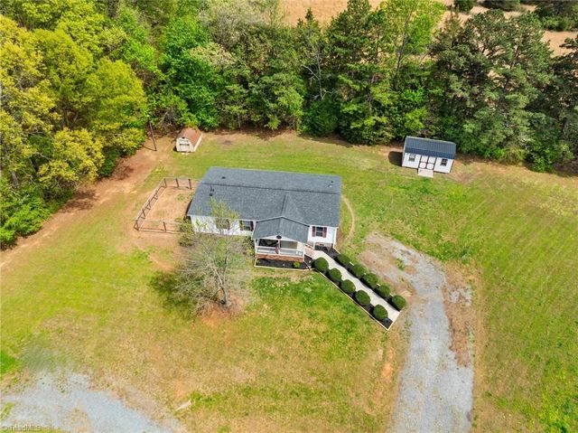 284 Quail Hill Drive, Lexington, NC 27295