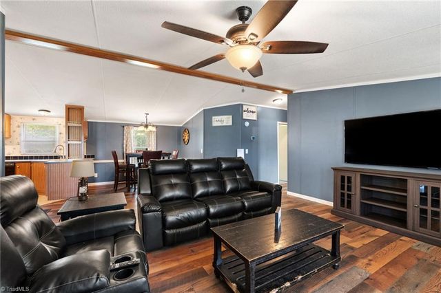 284 Quail Hill Drive, Lexington, NC 27295