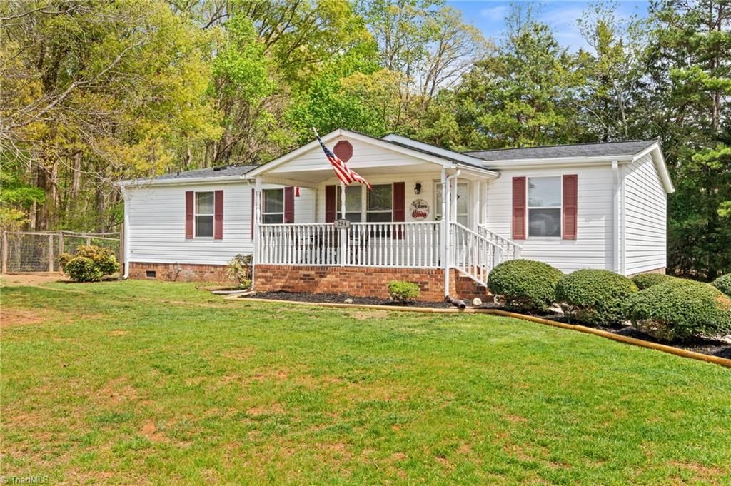 284 Quail Hill Drive, Lexington, NC 27295