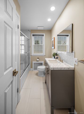 77 Maple Street, Darien, CT 06820