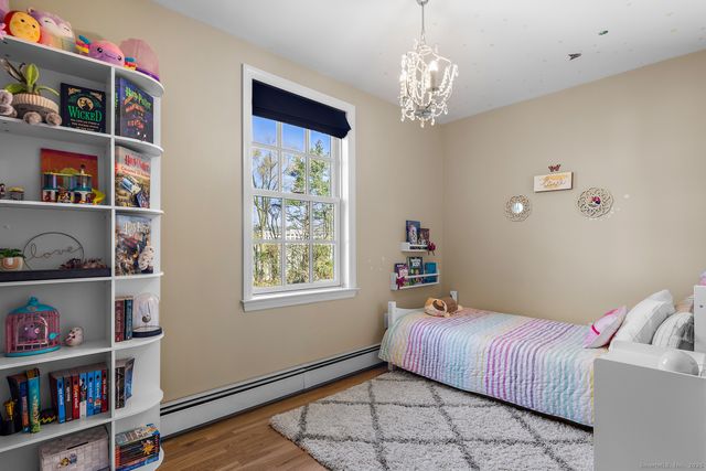 77 Maple Street, Darien, CT 06820