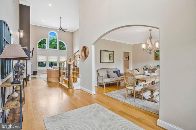 5 JESSIE RD, Harwood, MD 20776