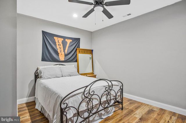 5 JESSIE RD, Harwood, MD 20776