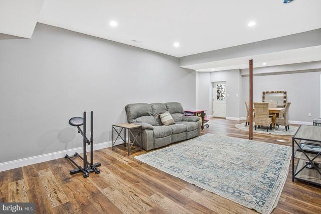 5 JESSIE RD, Harwood, MD 20776