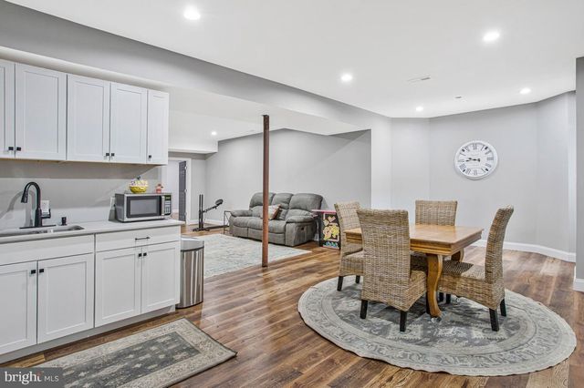 5 JESSIE RD, Harwood, MD 20776