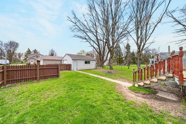 1217 MacArthur AVENUE, Sheboygan, WI 53083