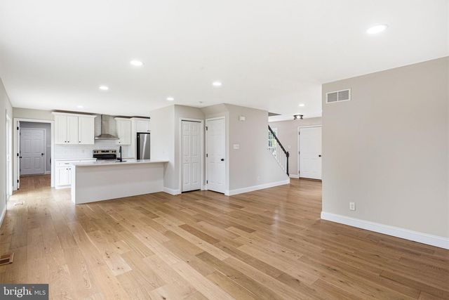 121 COOPER LN, Oxford, PA 19363